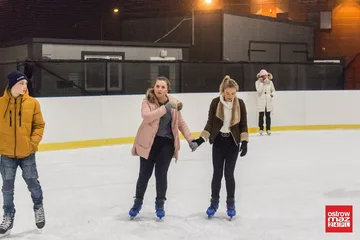 Mikołajkowe disco-lodowisko (zdjęcia, wideo)