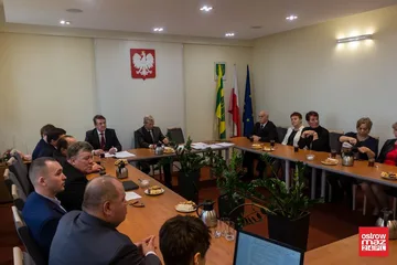 Pierwsza sesja nowej kadencji samorządu w Starym Lubotyniu (zdjęcia, wideo)