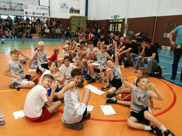 Oddział sportowy SP nr 2 na konferencji w Żyrardowie (zdjęcia)