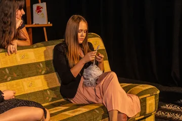 Spektakl "Między" w Kotłowni (zdjęcia, wideo)