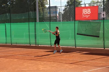 Agata Dębek z sukcesem na ostrołęckim korcie (zdjęcia, wideo)