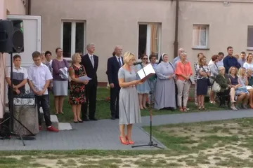 Rozpoczęcie roku szkolnego w "dwójce" (zdjęcia)