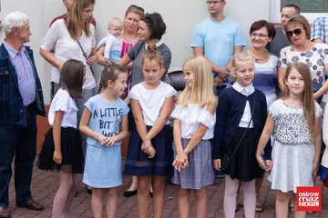 Uczniowie "Jedynki" wrócili w szkolne mury (zdjęcia)