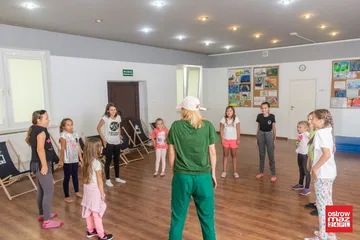 "Polly" zachęcała do tańca (zdjęcia, wideo)