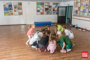 "Polly" zachęcała do tańca (zdjęcia, wideo)
