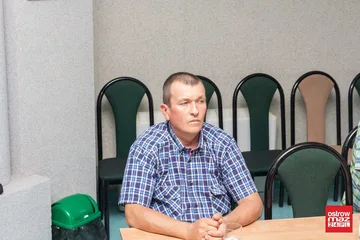 "Przewóz dzieci będzie realizowany przez prywatnych przewoźników". Obradowali gminni radni (zdjęcia, wideo)