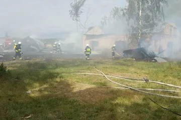 Ogromny pożar zabudowań w gminie Boguty-Pianki (zdjęcia)