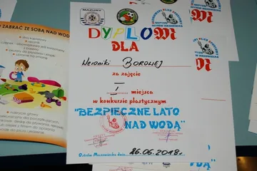 Podsumowano konkurs plastyczny "Bezpieczne lato nad wodą" (zdjęcia)