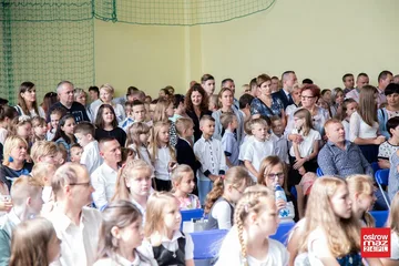 Najmłodsi uczniowie 'dwójki' zakończyli rok szkolny (zdjęcia)