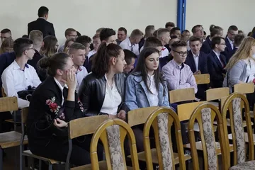 Uczniowie "Ekonomika" rozpoczęli wakacje (zdjęcia)