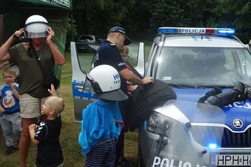 Dzień Dziecka z ostrowską policją (zdjęcia)