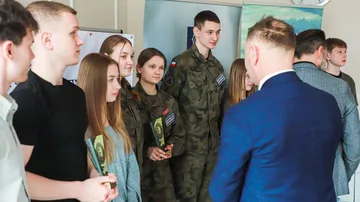 Wręczenie statuetek laureatom Turnieju Strzeleckiego im. ppor. Aleksandra Kuleszy (zdjęcia, wideo)