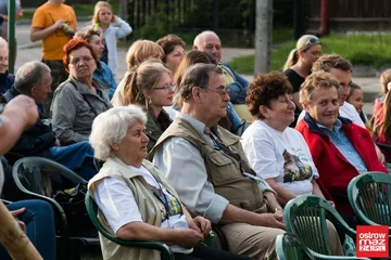 Dzień Flagi na Skwerku Obfitości (zdjęcia, wideo)