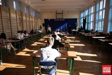 Język obcy na zakończenie egzaminu gimnazjalnego (zdjęcia)