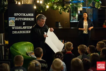 Znany bajkopisarz w Ostrowi Mazowieckiej (zdjęcia, wideo)