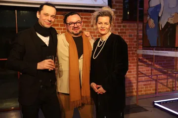 "Z plamy powstałeś" - opowieść o człowieku i paradoksach codzienności (zdjęcia)