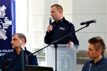 Odprawa roczna ostrowskich policjantów (zdjęcia)