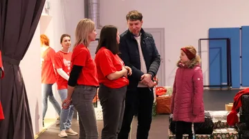 Szlachetna Paczka w Ostrowi Mazowieckiej. Emocjonalny finał pełen wdzięczności dla wolontariuszy i darczyńców (zdjęcia, wideo)