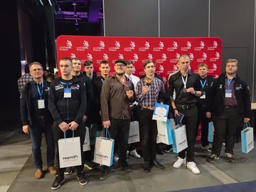 Młodzi mechanicy z Zespołu Szkół CKR w Starym Lubiejewie wśród najlepszych  w prestiżowym konkursie SkillsPoland 2025 (zdjęcia)