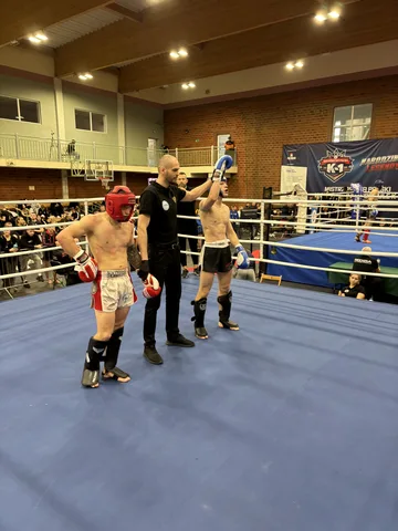 Dwa medale Mistrzostw Polski w kickboxingu wracają do Ostrowi! (zdjęcia)