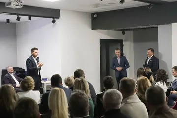 Biznesowa debata w Ostrowi Mazowieckiej. Gościem był Ryszard Petru (zdjęcia)