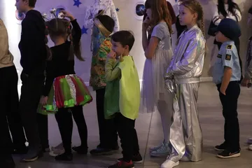 Kosmiczny Bal Karnawałowy - galaktyczna zabawa pełna atrakcji! (zdjęcia, wideo)