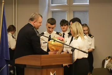 Uroczyste pasowanie pierwszoklasistów Technikum Lotniczego w Nagoszewie (zdjęcia)