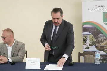 Modernizacja drogi wojewódzkiej nr 694 między Małkinią Górną a Gliną. Podpisano umowy (zdjęcia)