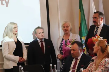 Nowa Rada Powiatu w Ostrowi Mazowieckiej. Rozpoczęcie nowej kadencji z nowymi liderami (zdjęcia) 