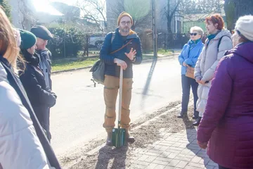 Krajoznawcza wyprawa przez Ostrów z Panem Filipem Springerem (zdjęcia)