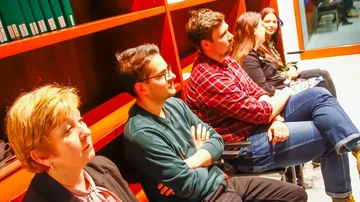 Odkrywanie zastosowań AI w praktyce edukacyjnej - Muzealny Klub Nauczyciela (zdjęcia)