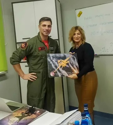Pilot F-16 spotkał się z uczniami CSL Technikum Lotniczego w Nagoszewie (zdjęcia)