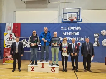 Szachowi patrioci uczcili Święto Niepodległości (zdjęcia)