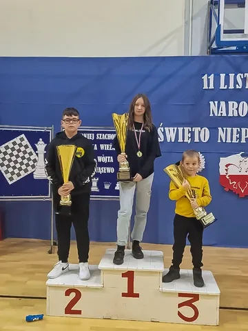 Szachowi patrioci uczcili Święto Niepodległości (zdjęcia)