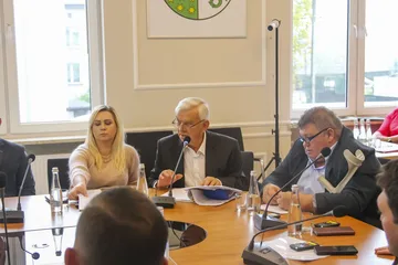 LXVI Sesja Rady Powiatu w Ostrowi Mazowieckiej (zdjęcia)