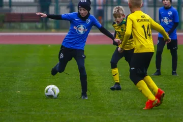 Remis 1:1 podczas spotkania ligowego rocznika 2012 (zdjęcia)