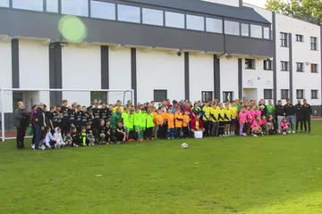 Świętowanie 60 lecia PGZ Zurad w atmosferze sportu z KS Ostrovia (zdjęcia)