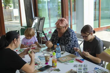Warsztaty scrapbookingu w Muzeum Dom Rodziny Pileckich (zdjęcia)