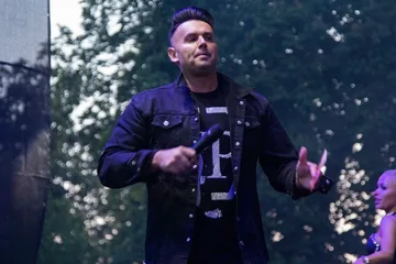 Niezapomniany wieczór z Extazy! Hity disco polo rozgrzały tłumy podczas 19. Dni Ostrowi Mazowieckiej! (zdjęcia, wideo)