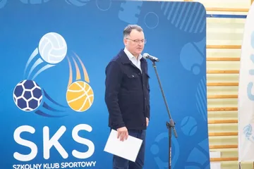 Olimpijscy mistrzowie wśród dzieci. Spotkanie z gwiazdami sportu w Bogutach-Piankach! (zdjęcia)