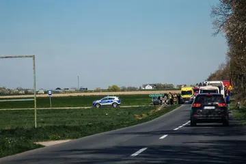 Wypadek drogowy na drodze w pobliżu Andrzejewa. Chaos na drodze i blokada ruchu! (zdjęcia)
