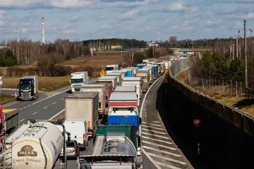 Ostrów Mazowiecka po raz kolejny walczy z korkami! Co jest przyczyną? (zdjęcia)
