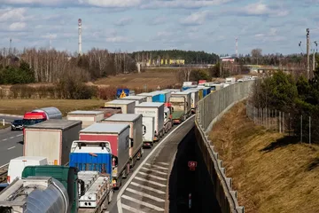 Ostrów Mazowiecka po raz kolejny walczy z korkami! Co jest przyczyną? (zdjęcia)