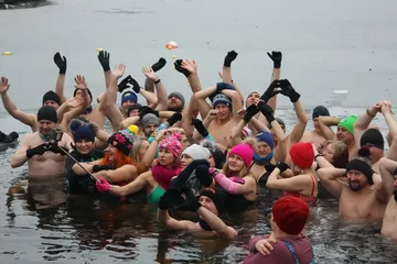 Finał WOŚP na sportowo! Ostrów Biega i Morstrowiaki przyłączyły się do pomocy aktywnie (zdjęcia)
