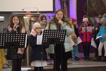 Wspólne kolędowanie w parafii pw. Chrystusa Dobrego Pasterza (zdjęcia, wideo)