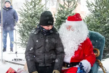 Święty Mikołaj odwiedził mieszkańców Broku! (zdjęcia, wideo)