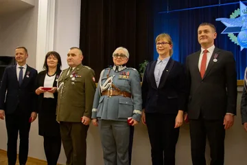Obchody Dnia Podchorążego i 155. rocznica urodzin marszałka Józefa Piłsudskiego w Komorowie (zdjęcia)
