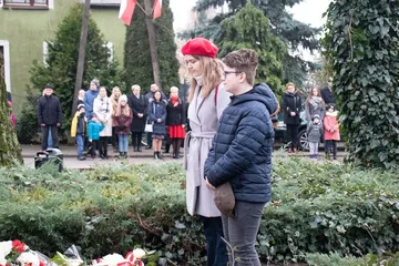 Obchody Narodowego Święta Niepodległości pod pomnikiem Marszałka Józefa Piłsudskiego w Broku (zdjęcia)