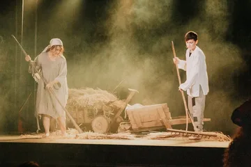 Spektakl teatralny pt. "Do hymnu powstań" w Broku zachwycił publiczność (zdjęcia, wideo) 