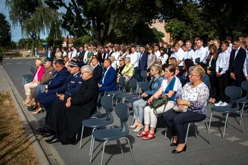 Rozpoczęcie roku szkolnego w ZSCKR w Starym Lubiejewie (zdjęcia) 